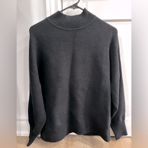 Ladies Size Medium Philosophy Mock Neck Sweater / Perfect Condition - Picture 1 of 3